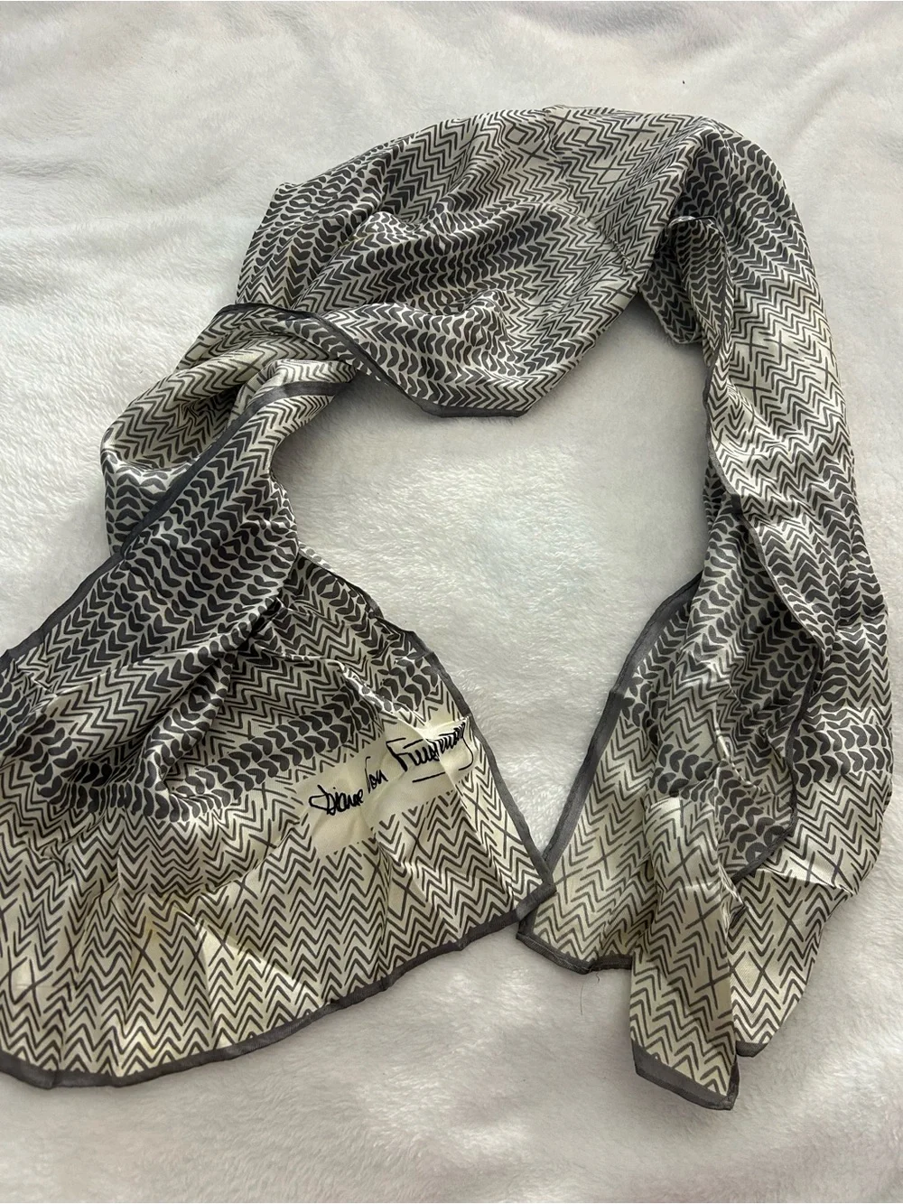 Diane Von Furstenberg Cream and Gray Patterned Silk Scarf